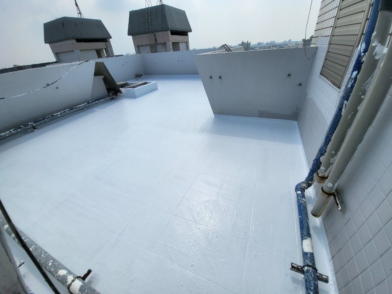 屋頂隔熱漆│南亞水性酷樂防蝕漆隔熱最佳選擇